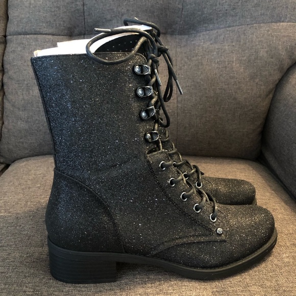 NIB G by Guess Black Sparkly Texture Boots 10 - Picture 3 of 11